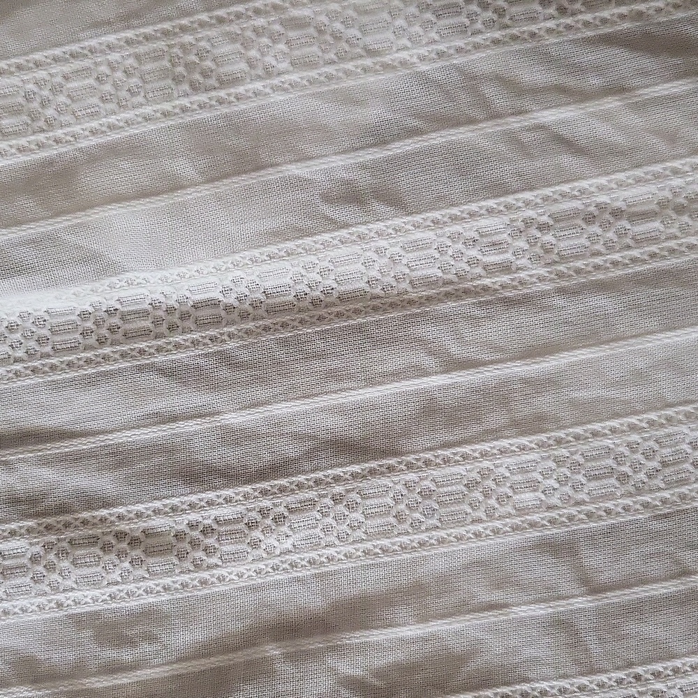 Vintage Mossimo 100% COTTON White Romper With Textured Detail🤍 - Picture 2 of 6